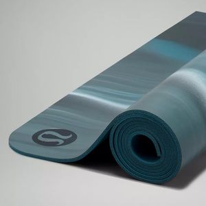 lululemon yoga mat